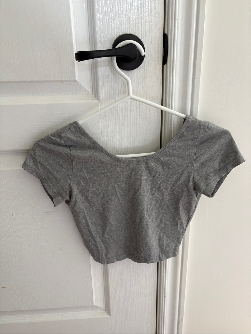 Brandy Melville Gray Scoop Neck Crop Top